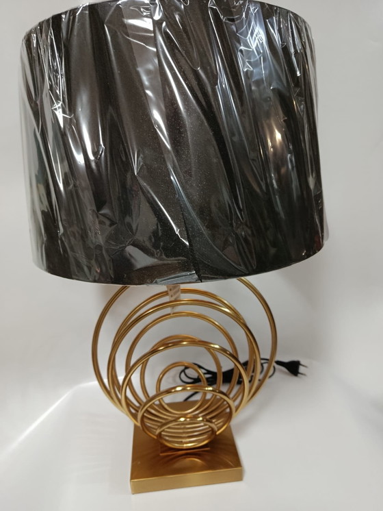 Image 1 of Elegant Gold Spiral Table Lamp – Modern Glam Statement Piece