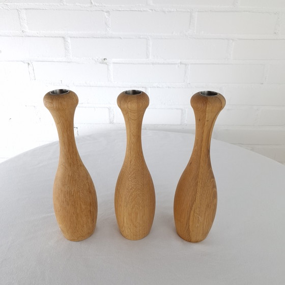 Image 1 of Lot de 3 chandeliers vintage en bois, design danois