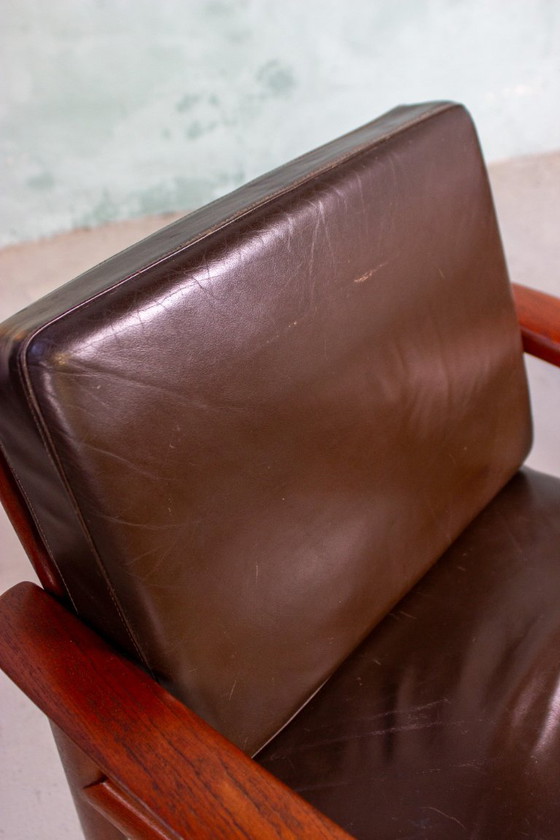 Image 1 of Vintage teakhouten fauteuil Sven Ellekaer comfortabele fauteuil uit het midden van de vorige eeuw