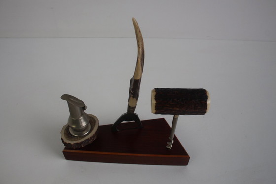 Image 1 of Set vintage en bois de cerf, tire-bouchon, décapsuleur, entonnoir, années 1960.