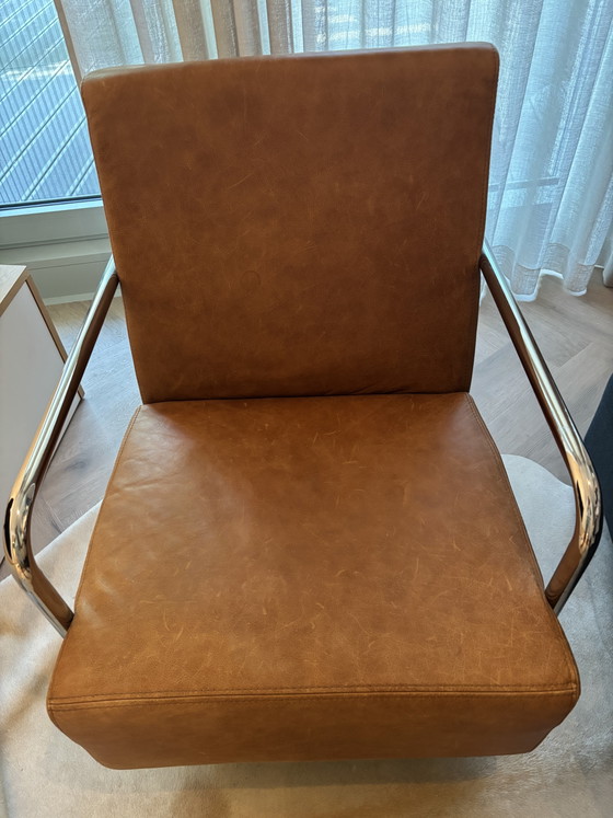 Fauteuil Turn, Inferno Cognac – Flow design meibelen, Leather, Metal (photo 4 of 5)