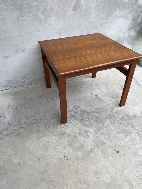 Image 1 of Mesa de centro de teca retro, mesa auxiliar, Niels Bach, danés