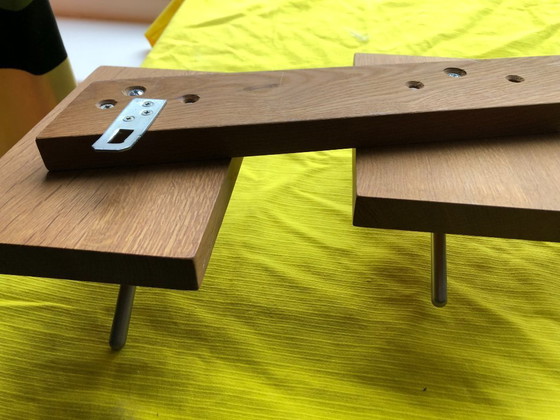 Image 1 of Appendiabiti da parete vintage in legno massello con 5 ganci - 94 cm