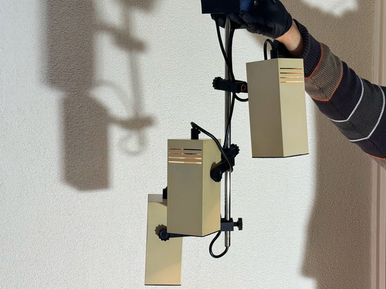 Image 1 of Lampada da soffitto Philips vintage anni &#39;60 a 3 faretti, color crema e cromo, faretto cubico modernista, design retrò oland