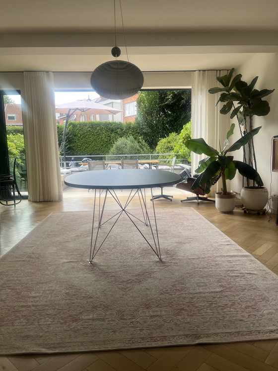 Image 1 of Tavolo da pranzo Magis