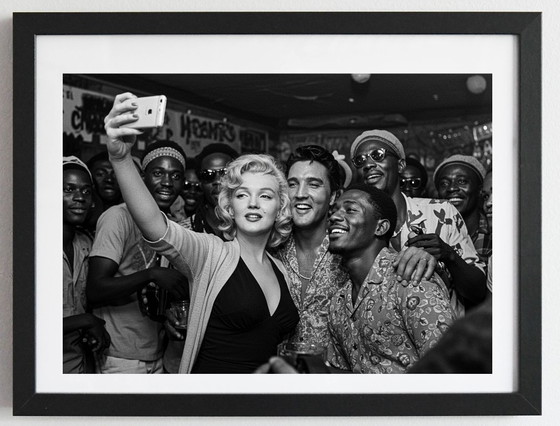 Image 1 of Photo imprimée et encadrée / cadre décoration / Série limitée / Signée / Elvis et Marylin