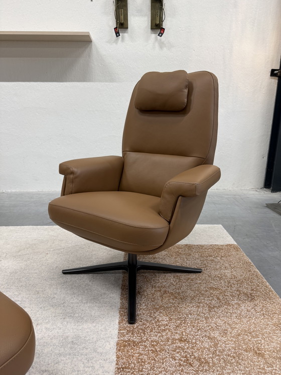 Image 1 of Leolux Evidence Entro Two Fauteuil hoog Bruin leer