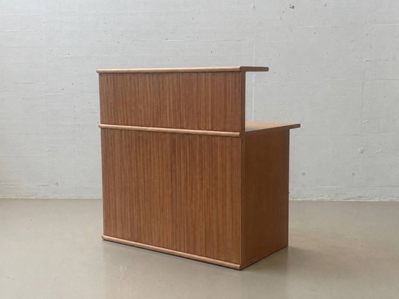 Scrivanie vintage con ripiano e struttura scanalata, anni '90 – Wood (photo 7 of 14)