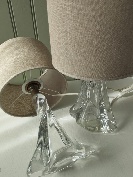 Image 1 of Pair of table lamps - 1950s style twisted clear glass bases - Hemp cylindrical lampshades