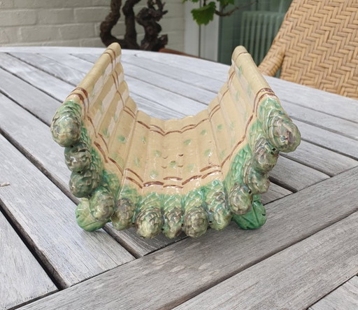 Majolica asparagus dish -hand painted- ca 1930-1940