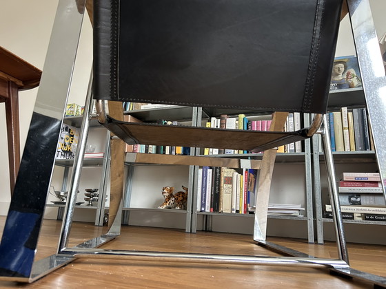 Image 1 of 2x chroom zwart leren stoelen in Brno-stijl (Mies van der Rohe)