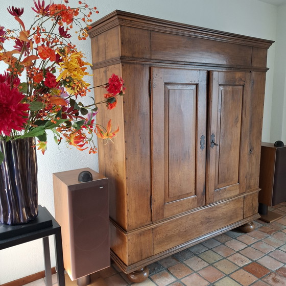 Image 1 of Armario antiguo de roble