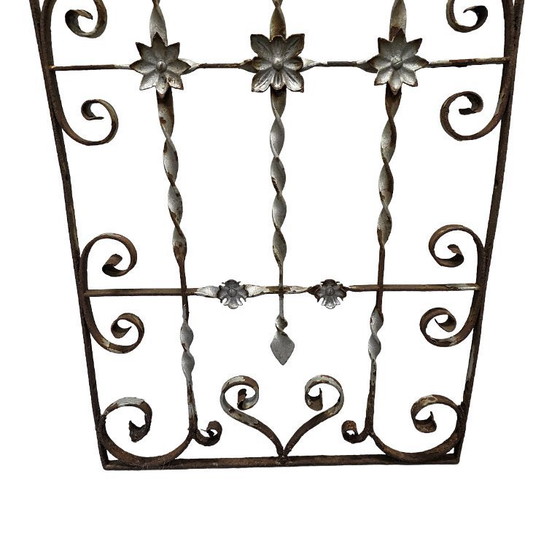 Image 1 of Old French brocante wrought iron fencing, early 1900s
