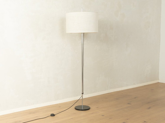Stehlampe aus den 1970er Jahren – Stehleuchten, Metal, Textile (photo 8 of 10)