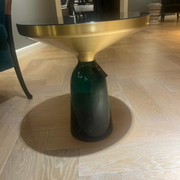 Tavolino laterale ClassiCon Bell