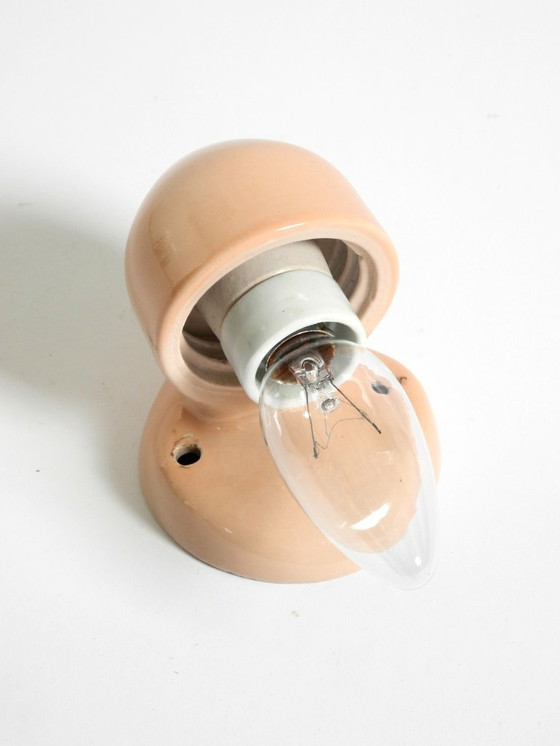 Image 1 of Prachtige wandlamp van glaskeramiek in mid-century modern stijl van Wagenfeld.