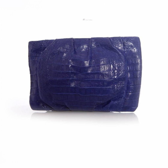 Image 1 of Nancy Gonzales, pochette in morbida pelle di coccodrillo color blu cobalto.