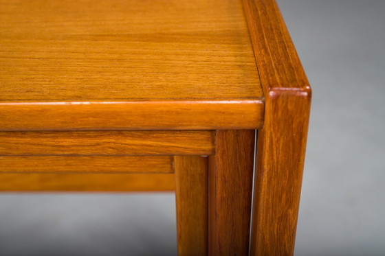 Image 1 of Mesas nido escandinavas de teca de mediados de siglo, 1960, set de 3