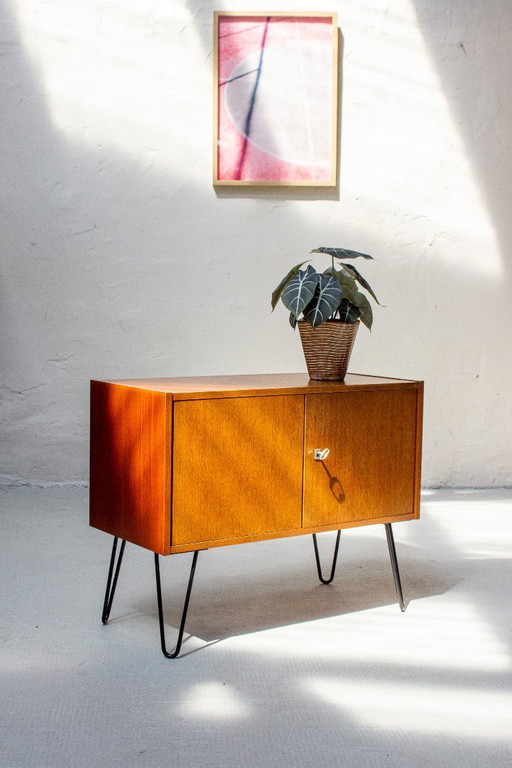 Vintage ladekast, dressoir, laag dressoir, midden 20e eeuw, jaren 60 – ladekasten, Wood