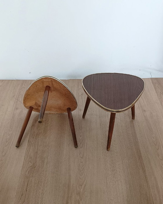 Image 1 of Conjunto de dos mesas auxiliares de los años cincuenta