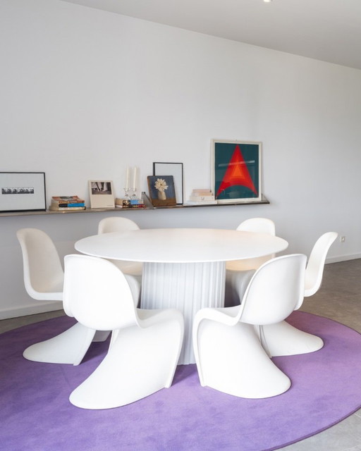 HKliving Pillar eettafel wit – Ø140 cm