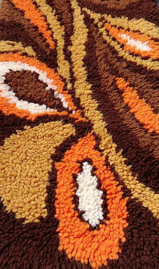 Vintage orange brown smyrna runner tablecloth psychedelic