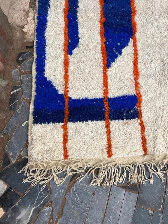 Image 1 of Handwoven Berber rug, traditional craftsmanship, size 150/250 cm