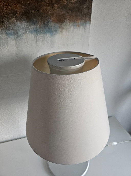 Artemide Melampo Tavolo – Large designer table lamp (Design: Adrien Gardère) – tafellampen, Aluminium, Cotton (photo 2 of 15)