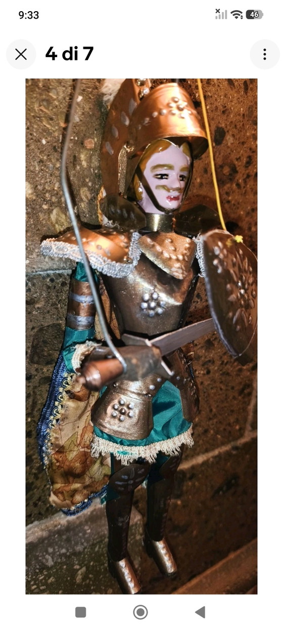 Marionnette vintage, 40 cm, armure en laiton, pour cérémonie d'honneur – Objets déco, Metal, Textile (photo 4 of 6)