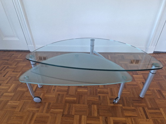 Image 1 of 2-piece coffee table