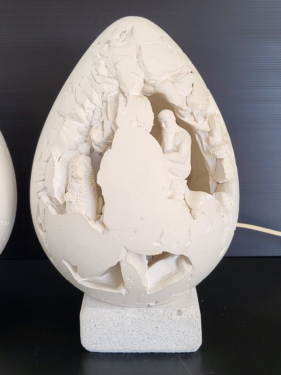 Image 1 of PAIRE DE LAMPES OEUF VINTAGE 1970 MYTHOLOGIE GRECQUE PLATRE PIERRE PONCE 70S