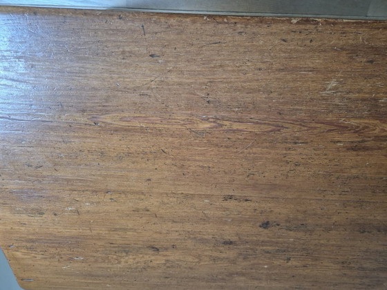 Image 1 of Handgemaakte vintage tafel van oude kaasplanken