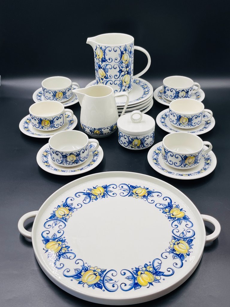 Cadiz Villeroy & Boch lunch service | €189 | Whoppah