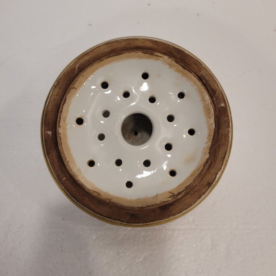 Image 1 of Bote para tabaco, porcelana pintada a mano, f. s. XIX - Francia