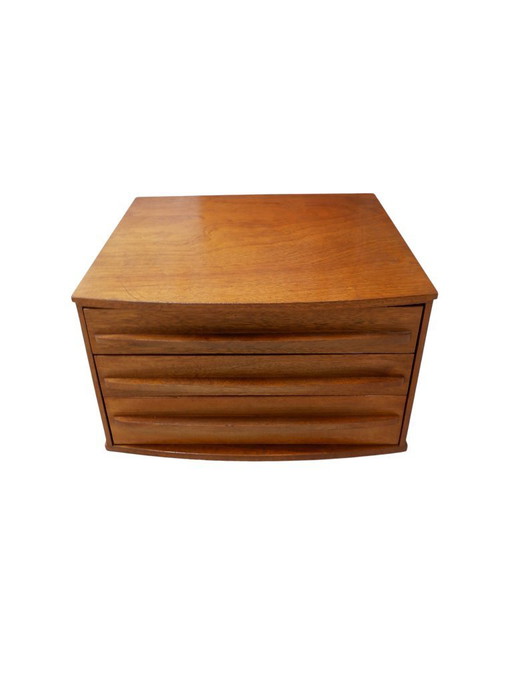 Mobile contenitore vintage con cassetti