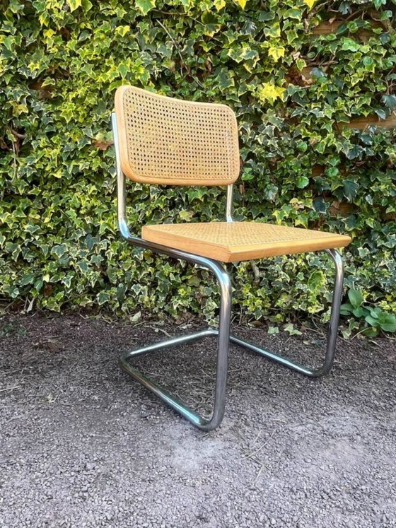 Image 1 of Stuhl aus Holz und Rohrgeflecht im Stil von Marcel Breuer