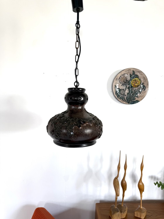 Lampe suspendue vintage en céramique Fat Lava, Richard Essig ‘60 – Suspensions, Ceramic, Metal (photo 4 of 12)