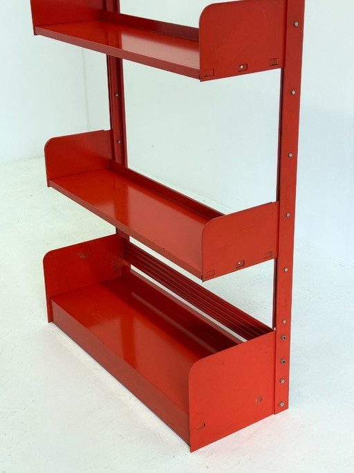 Bibliothèque Congresso de Lips Vago, couleur rouge orangé
