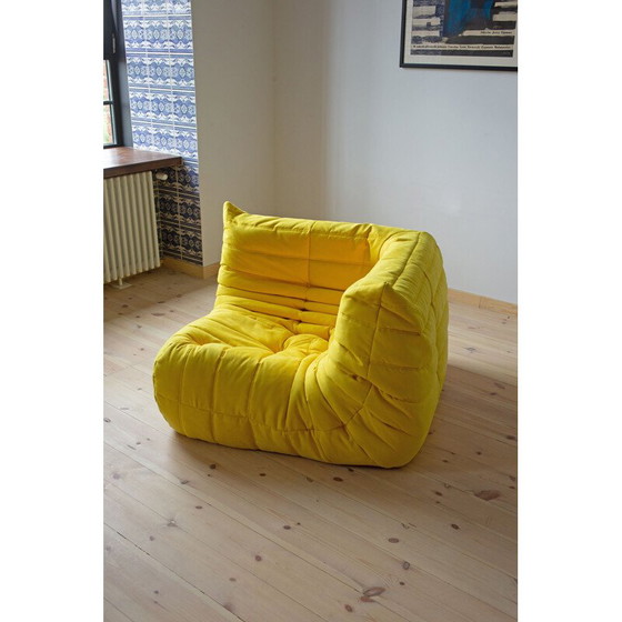 Image 1 of Ensemble salon vintage Togo en microfibre jaune par Michel Ducaroy pour Ligne Roset, France 1970