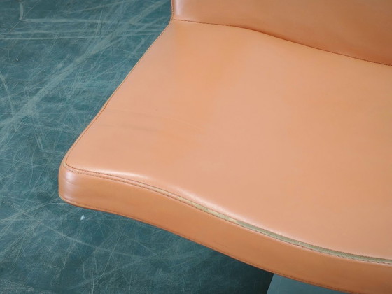 Image 1 of Poltrona lounge Wave in pelle di Peter Maly per Tonon Italia, anni '90.