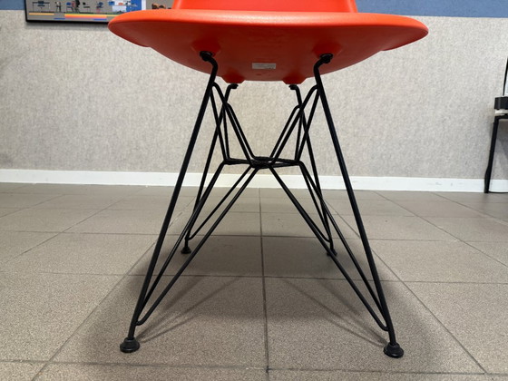 Vitra | Eames | DSR | Rusty Orange | 1 pieza – Sillas de comedor, Metal, Plástico (photo 9 of 10)