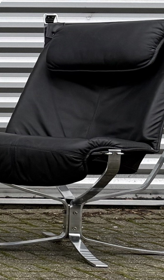 Image 1 of Set vintage Vatne Møbler Falcon di Sigurd Resell: 2 alti + 2 bassi + Hocker