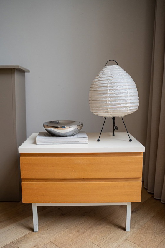 Image 1 of Set van 2 houten nachtkastjes