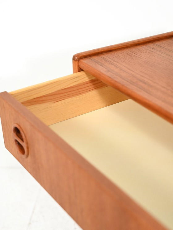 Image 1 of Scandinavisch nachtkastje, jaren 1950