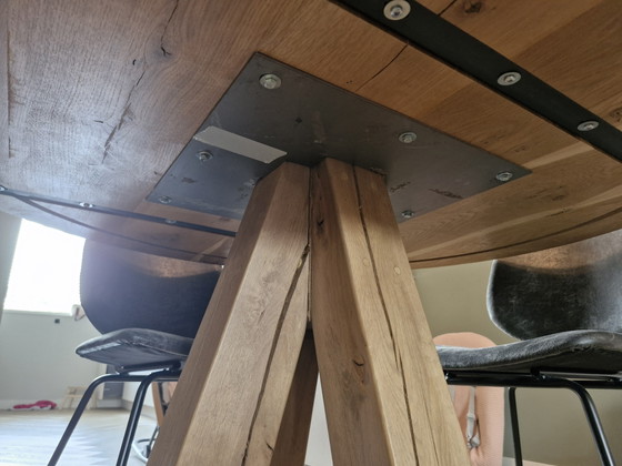 Tavolo da pranzo rotondo in rovere rustico (Ø 140 cm) - Laccato naturale – Tavoli da pranzo, Wood, Metal (photo 3 of 5)