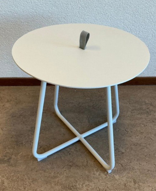 SUNS Beistelltisch 44 cm x 44 cm - Design – bijzettafels, Metal (photo 2 of 5)