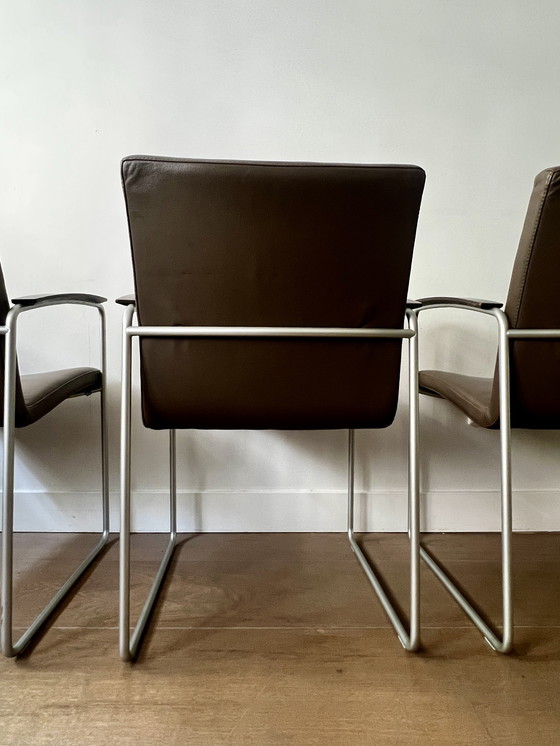 Image 1 of 4 Sillas de comedor Leolux Talos