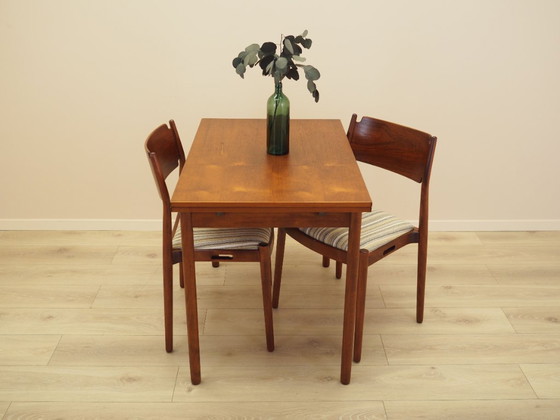 Table à manger extensible danoise en teck sur pieds en bois massif, années 1970, Tables de salle à manger (photo 9 sur 14)