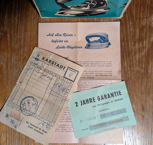 Travel iron