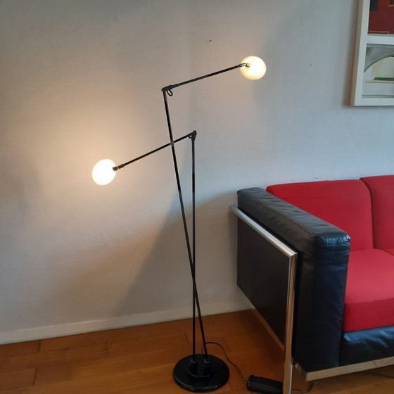 Image 1 of Lampada da terra a due bracci orientabili Pola Design Amstelveen, stile Memphis